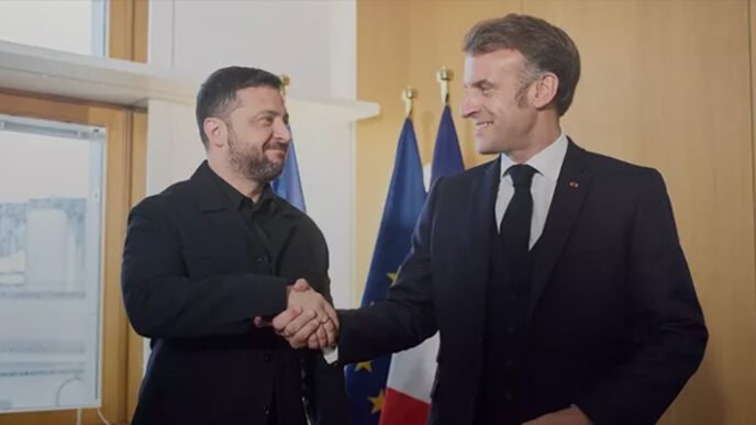 Zelenskiy ile Macron Brüksel’de Görüştü: “Rusya Üzerindeki Baskı Artırılmalı”