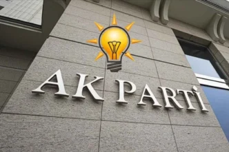 AK Parti'de 5 İl Başkanlığı'na yeni atama