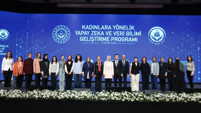 Bakan Göktaş: Kadınlar yapay zekâya dahil oldukça teknoloji daha adil olacak