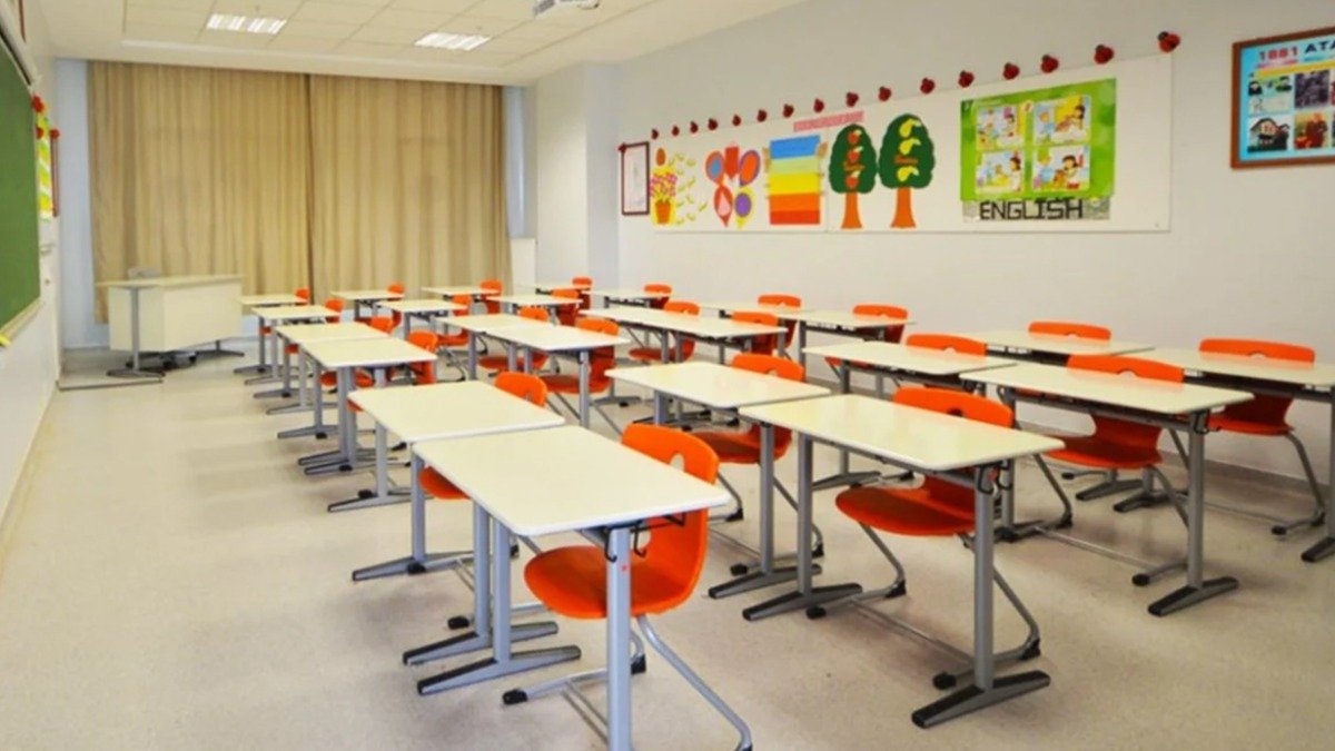 9 Günlük Ara Tatil Yarın Başlıyor: 20 Milyon Öğrenci Tatile Giriyor