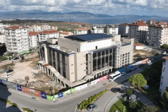 Balıkesir'de yatırımları hız kesmeden sürüyor