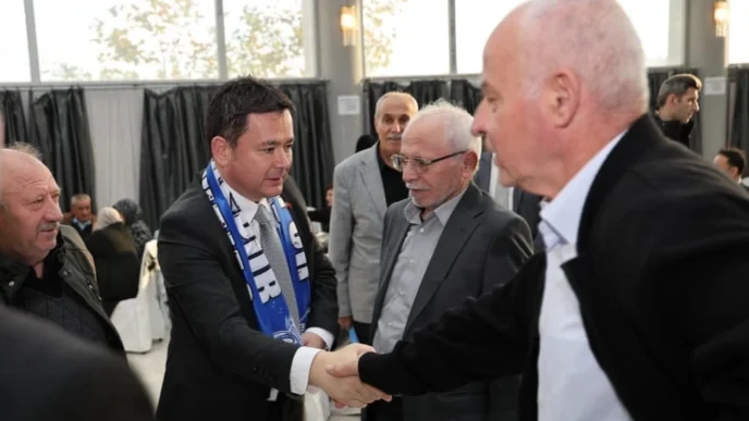 Bursa Ovaakça’da Başkan Aydın’a hizmet teşekkürü
