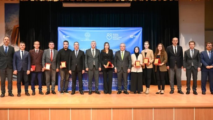 Bursa’da erdemli insanla akran dostluğunda 2. yıl tanıtımı