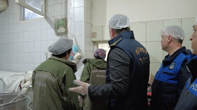 Bursa Gürsu Zabıtası'ndan hijyen denetimi