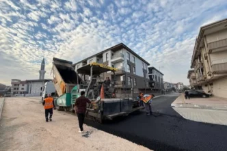 Bursa İnegöl Belediyesi’nden 3 bölgede asfalt hamlesi