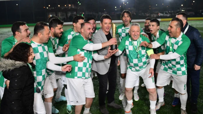 Bursa Osmangazi'de geleneksel turnuvada kupa sahibini buldu