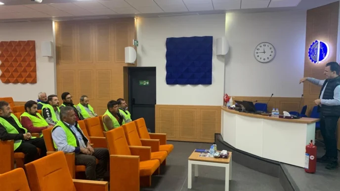 Çevre Yapı Arıtma'da iş güvenliği eğitimi