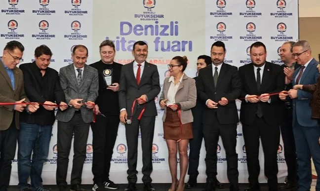 Denizli'de Kitap Fuarı heyecanı başladı
