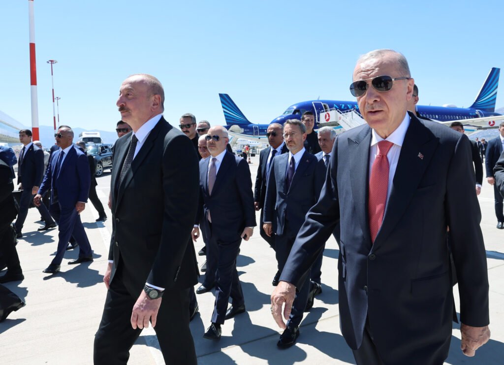 Erdoğan: Karabağ Zaferi Türk Tünyasının Ortak Gururudur