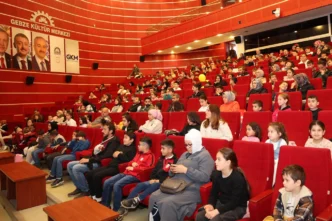 Gebze'de çocuklar ara tatil etkinliğiyle moral buldu