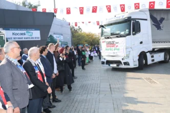Gebze’den Gazze’ye kardeşlik eli... 10 yardım tırı dualarla uğurlandı