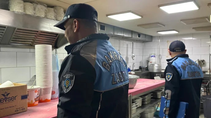İstanbul Bakırköy’de yiyecek içecek işletmelerine zabıta denetimi