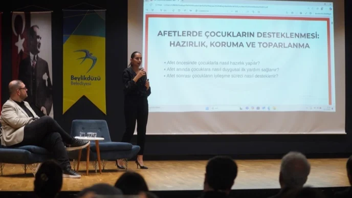 İstanbul Beylikdüzü’nde afet yönetiminde kadın ve çocuk vurgusu