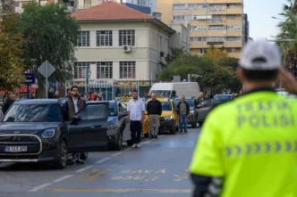 Hayat 09.05'te iki dakikalığına durdu!