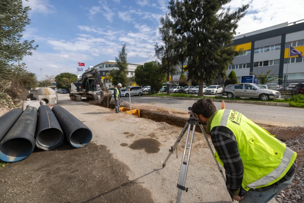 İzmir’in altyapısında devrim