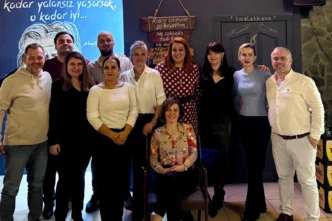 Keşan Lisesi 2000 Mezunları 25 yıl sonra yeniden buluştu