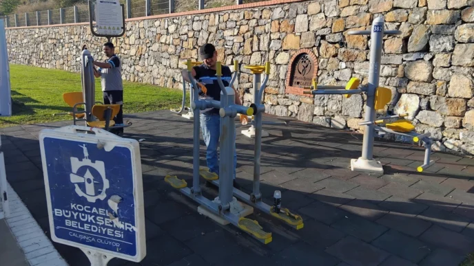 Kocaeli Darıca'da Millet Bahçesi'nde kesintisiz çalışma