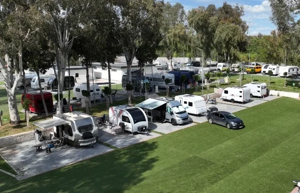 Konyaaltı Karavan Park’ta 8 bin tatilci ağırladı