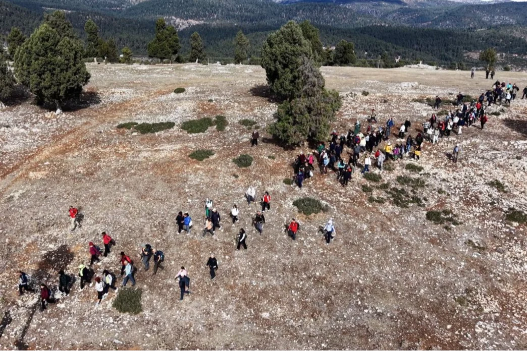 Mersin’de tarihi kilikya yolu yürüyüşüne yoğun ilgi