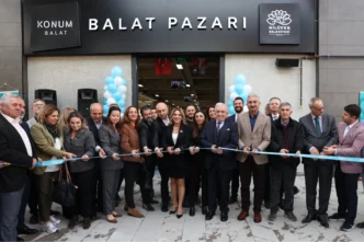 Nilüfer’in modern pazar alanı Balat’ta hizmete açıldı