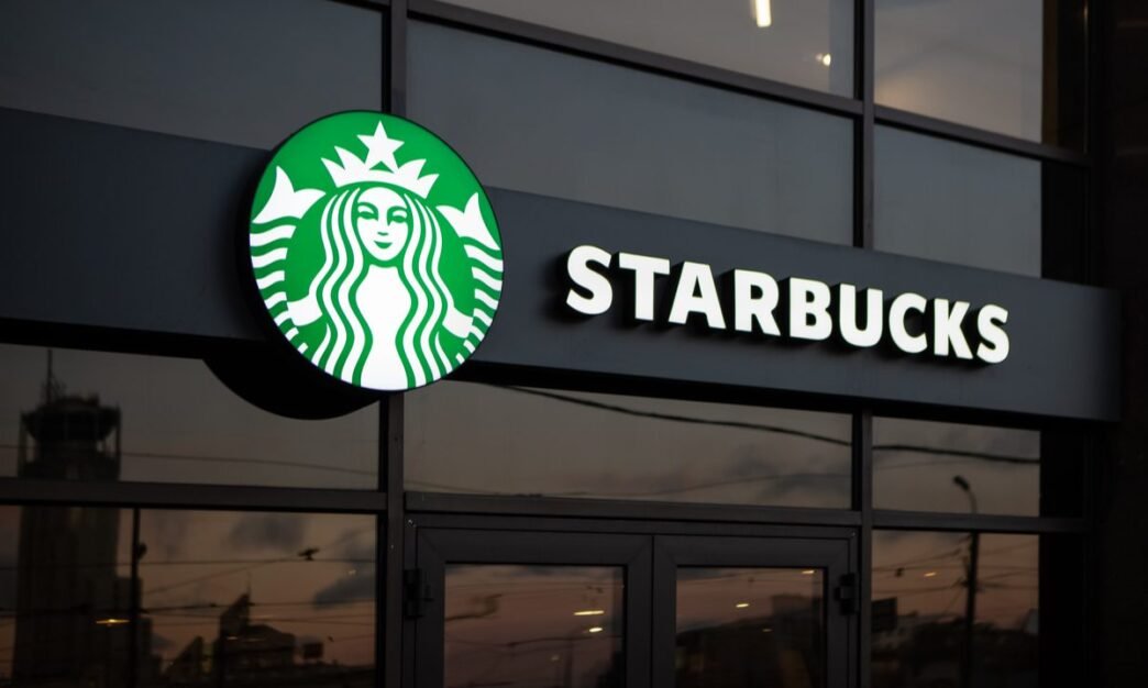 Starbucks Çalışanları Grev İçin Sendikaya Yetki Verdi
