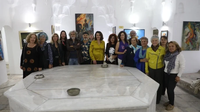 'Uluslararası Ekim Geçidi' Muğlalı sanatseverlerle buluştu