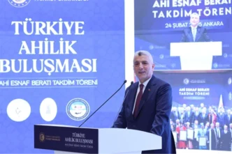 Ahi beratları takdim edildi
