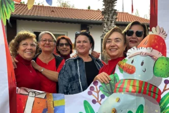Antalya'da kuşakları buluşturan yeni yıl coşkusu