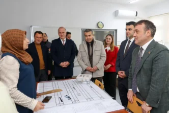 Bilecik Valisi Sözer'den Osmaneli HEM'e ziyaret