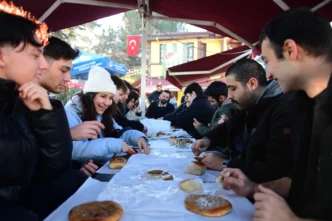 Bursa Osmangazi'de asırlık lezzetlere yolculuk