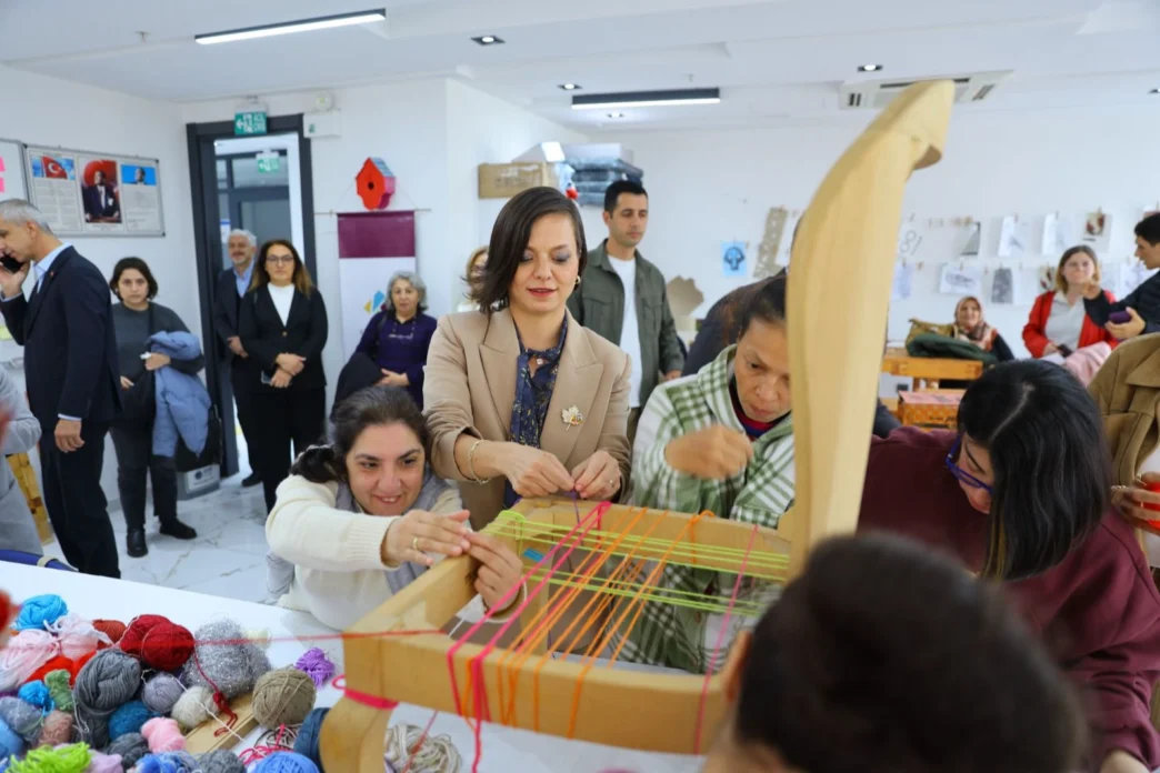 İzmir Karabağlar ’da engeller tasarımla aşıldı