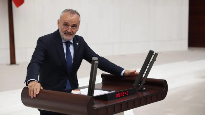 Milletvekili Akalın: Enez yangınında meşe dikimi tercih edilmeli