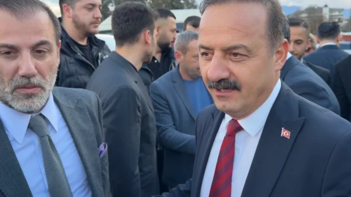 Yavuz Ağıralioğlu Düzce'de coşkuyla karşılandı