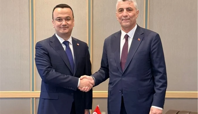 Bakan Bolat Özbekistanlı mevkidaşını ağırladı