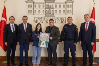 Bilecik’te küçük ressam büyük başarıya imza attı