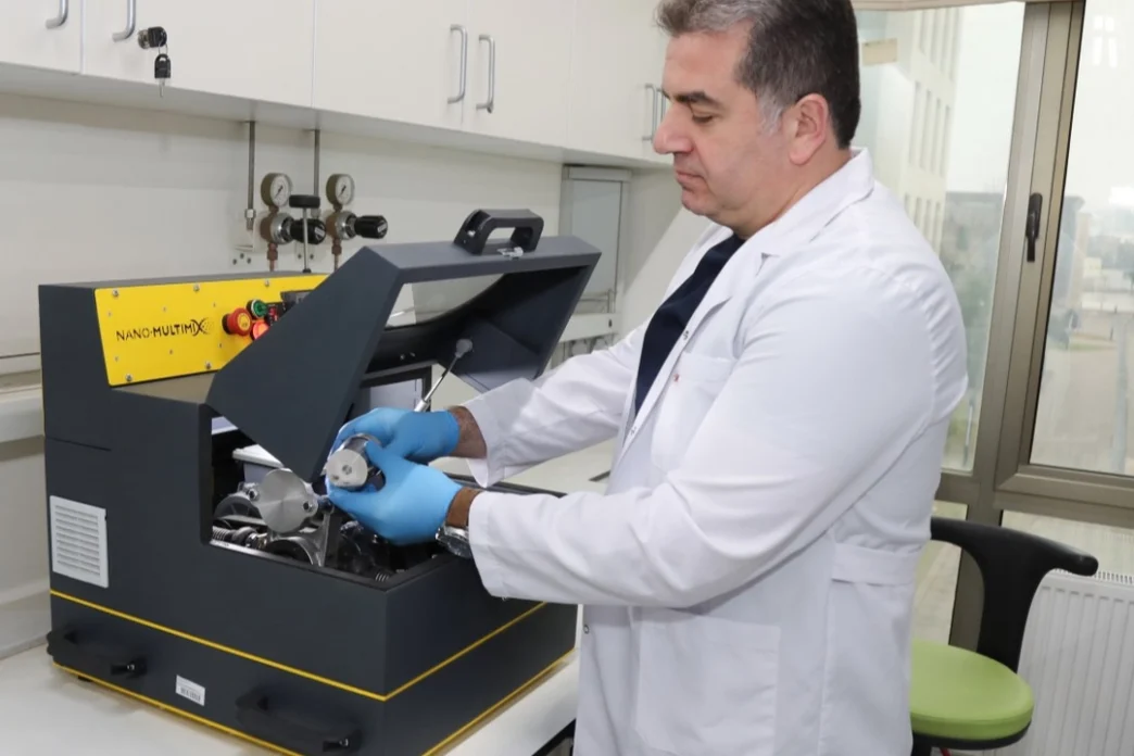 Bursa-Kore iş birliğinde savunma sanayine katkı... BTÜ’den yüksek sıcaklığa dayanıklı ileri malzeme projesi