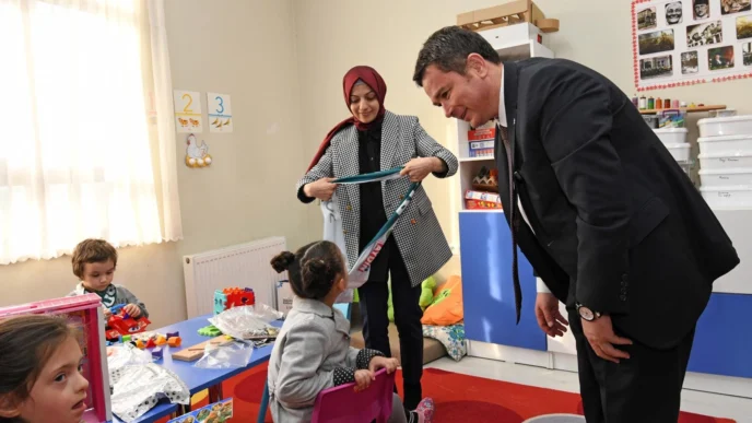 Bursa protokolü özel çocukların karne gününde buluştu