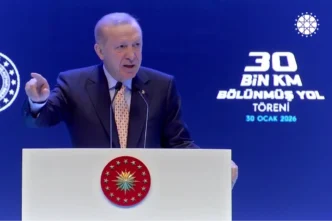 Cumhurbaşkanı Erdoğan: Türkiye'yi yeni yollar ve yatırımlarla büyütmeye devam edeceğiz