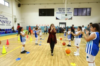 Gaziantep’te 2025 yılında 77 bin 584 kişi sporla buluştu