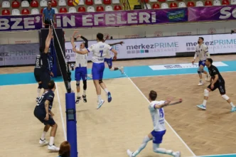 Gebze Belediyesi Spor Kulübü’nden Efeler'de kritik galibiyet