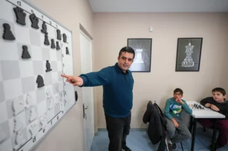 İstanbul Maltepe’de çocuklara satranç kursu