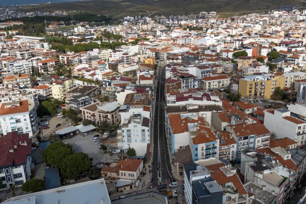 İzmir Büyükşehir’den Seferihisar’a konforlu cadde