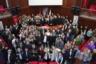 İzmit Belediyesi’nden eşit promosyon kararı... Tüm çalışanlara 85 bin TL