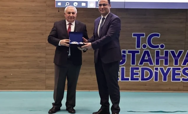 Kütahya Belediyesi'nden personeline hizmet içi eğitim