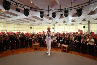 LÖSEV’den anlamlı çağrı: Umudumuz kadın dayanışması