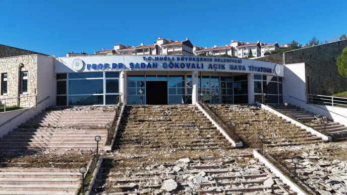 Muğla'da Şadan Gökovalı Açık Hava Tiyatrosu yenileniyor