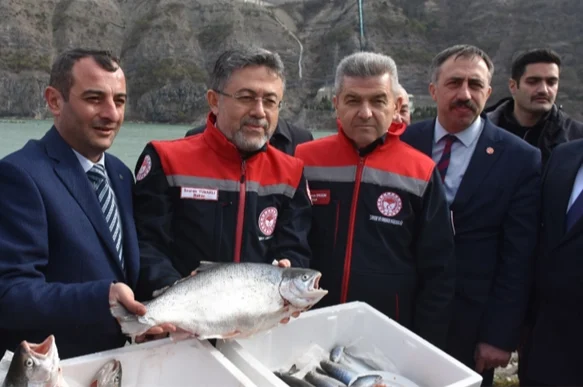 Su ürünlerinde 2,3 milyar dolarlık ihracat