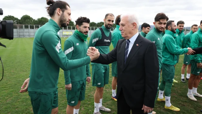 Bursa Büyükşehir'den Bursaspor'a güçlü destek