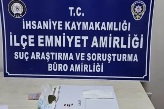 Afyonkarahisar’da çok sayıda madde ele geçirildi