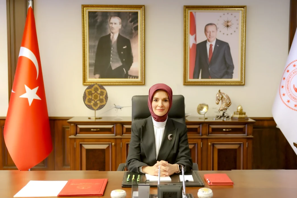 Bakan Göktaş'tan Başkan Akgün'e tam destek: Ahlaksızlık!